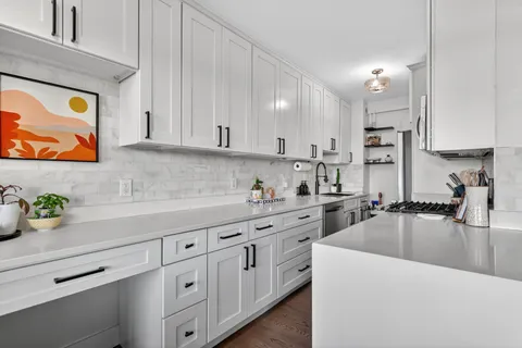 $345,000 | 3601 Wisconsin Avenue Northwest, Unit 603, Washington, DC 20016