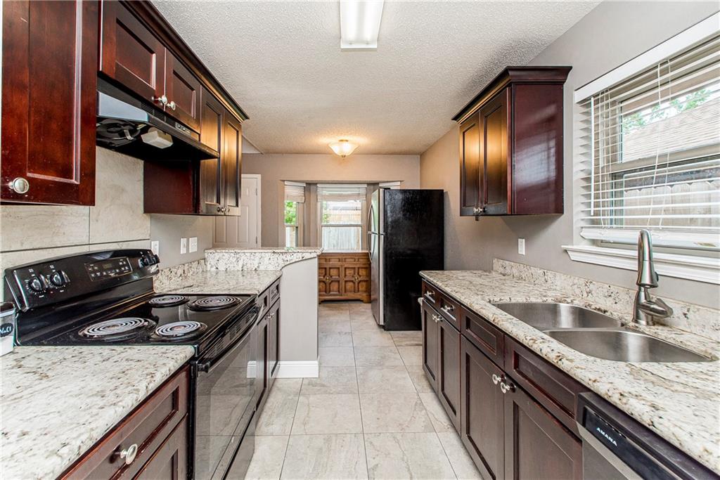 2419 South Sugar Ridge Road Laplace, LA 70068 - Photo 3 of 15 Gallery Image 3