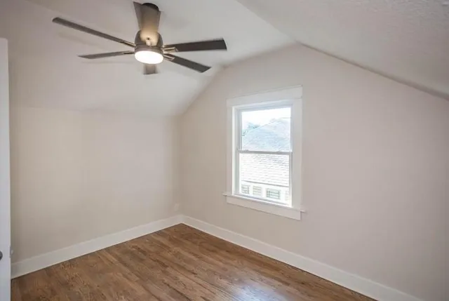 $324,900 | 4764 Mission Road, Roeland Park, KS 66205