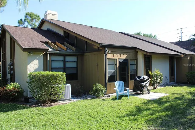 $2,895 | 7909 4th Avenue West, Unit 12, Bradenton, FL 34209