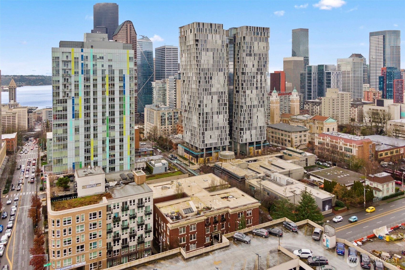 615 Boren Avenue, Unit 6 Seattle, WA 98104 - Photo 25 of 26 a view of city with tall buildings
