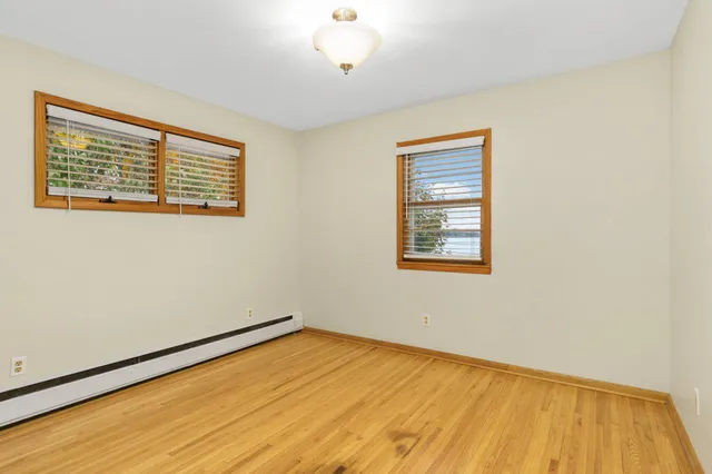 $2,495 | 2331 West Medicine Lake Drive, Plymouth, MN 55441