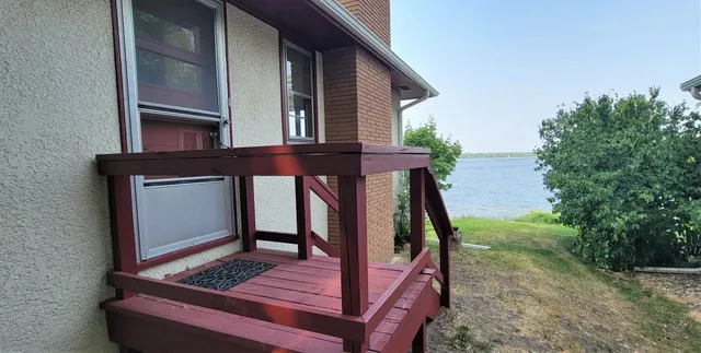 $2,495 | 2331 West Medicine Lake Drive, Plymouth, MN 55441