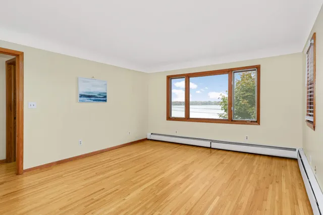 $2,495 | 2331 West Medicine Lake Drive, Plymouth, MN 55441