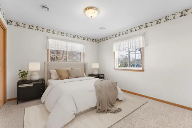 $249,900 | 241 6th Street Southwest, Pine Island, MN 55963