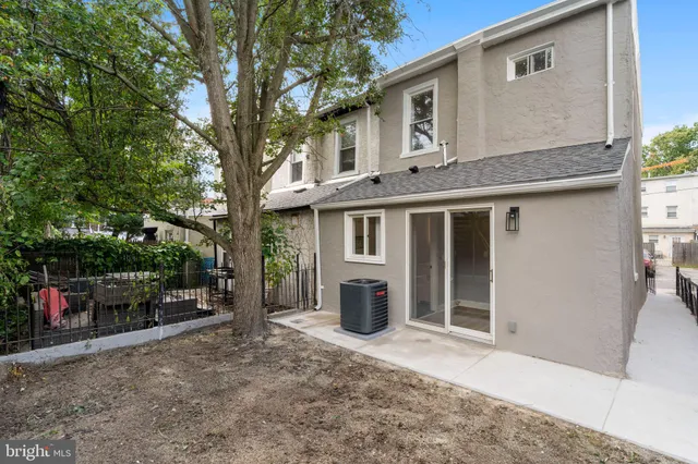 $339,888 | 3464 Division Street, Philadelphia, PA 19129