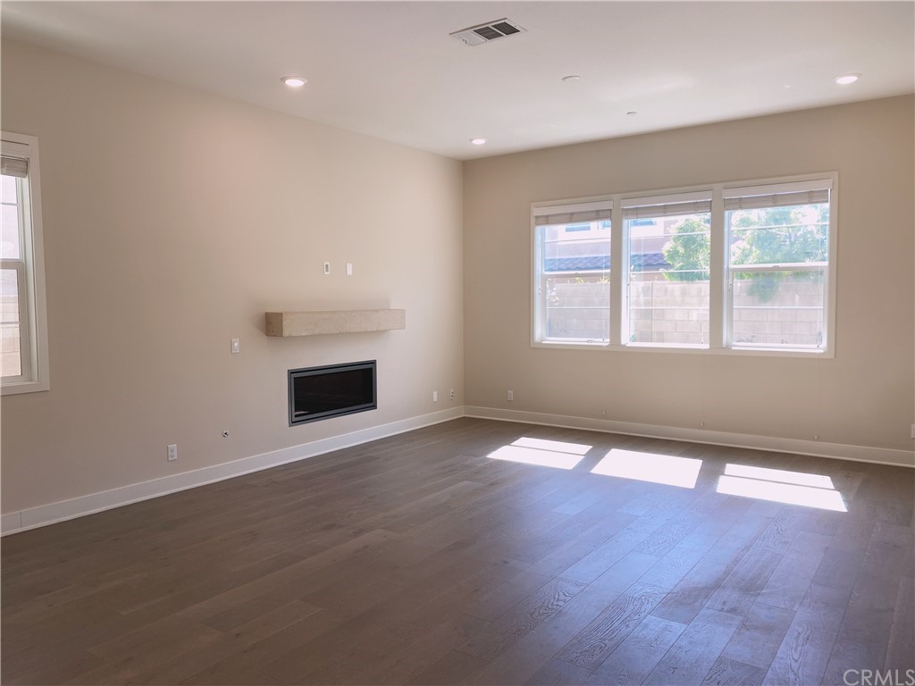 99 Swift Irvine, CA 92618 - Photo 4 of 24