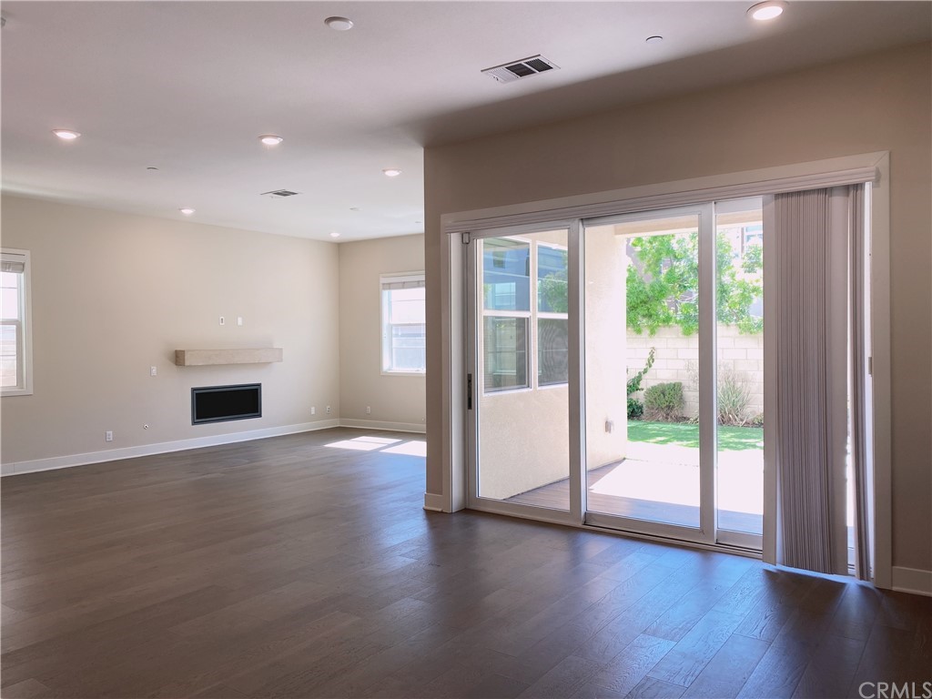 99 Swift Irvine, CA 92618 - Photo 5 of 24