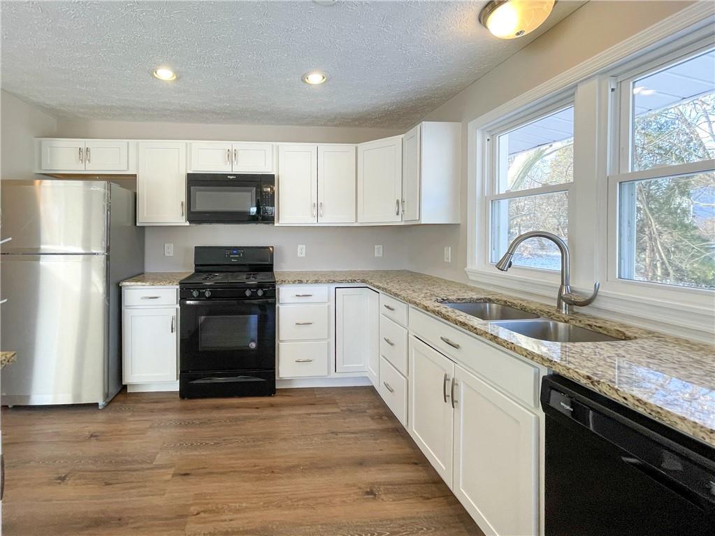 1080 Starr Road Crescent, PA 15046 - Photo 4 of 42 Gallery Image 4
