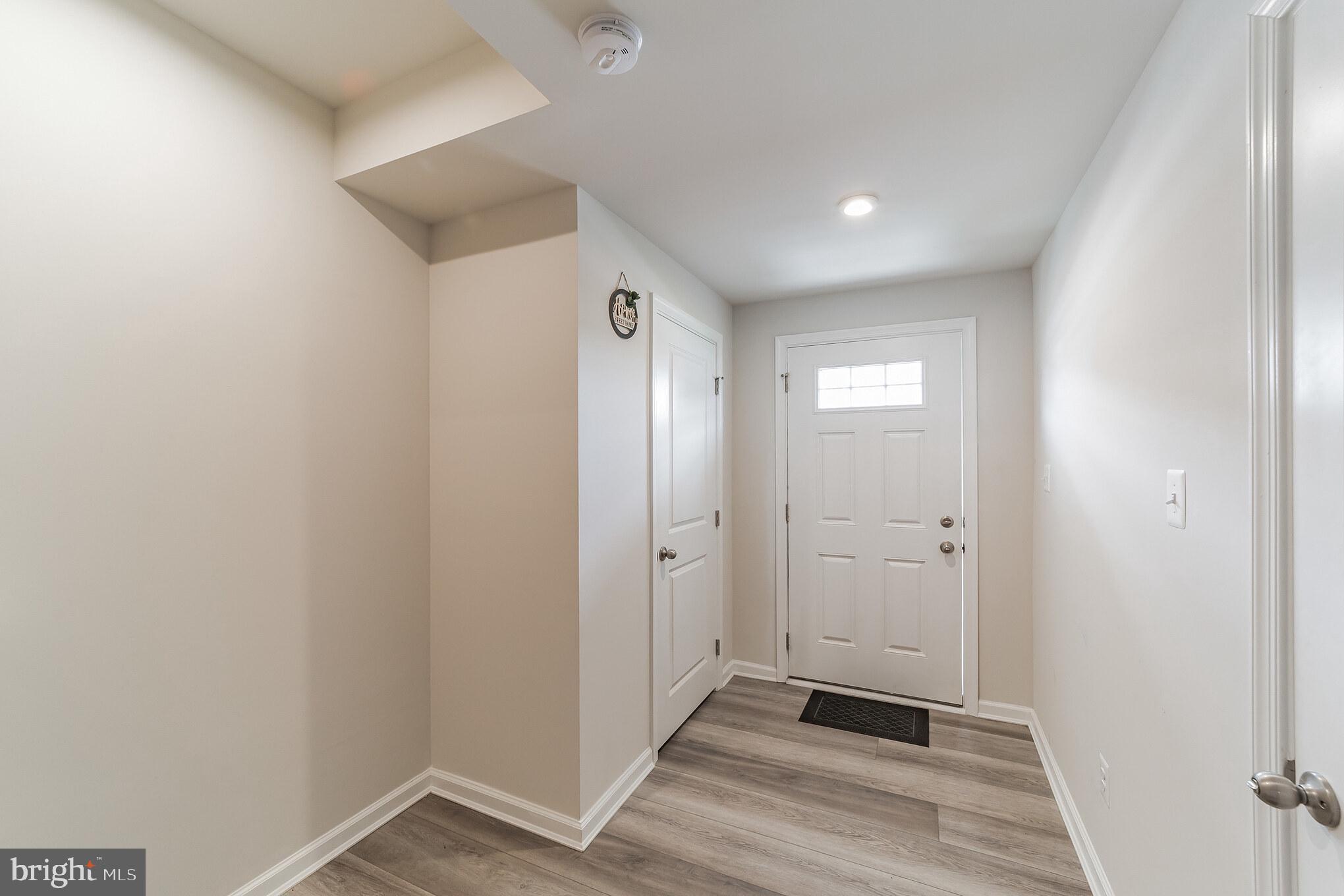 1025 Wickersham Way Middletown, DE 19709 - Photo 4 of 29 Foyer