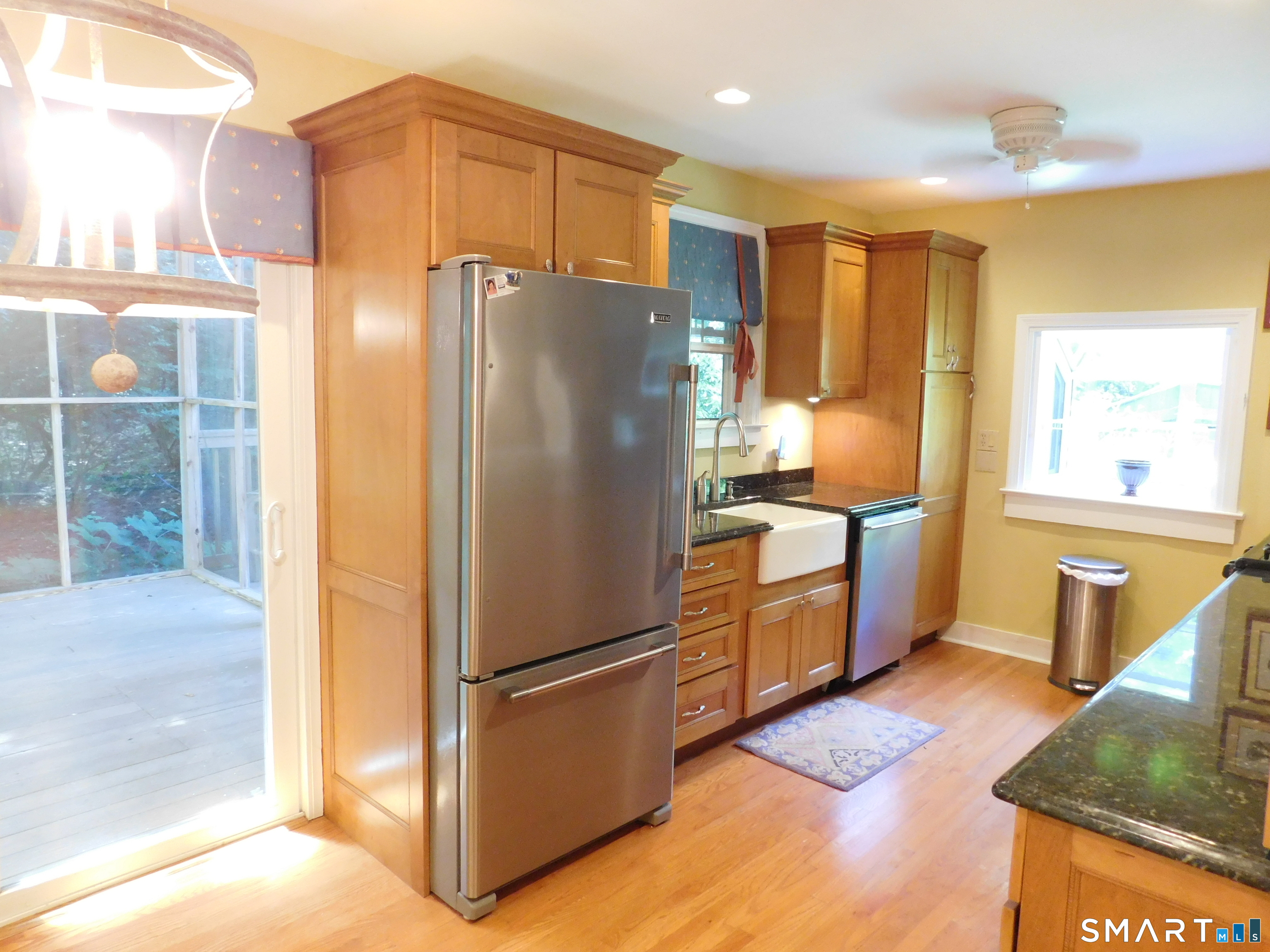 151 Great Quarter Road Newtown, CT 06482 - Photo 6 of 40