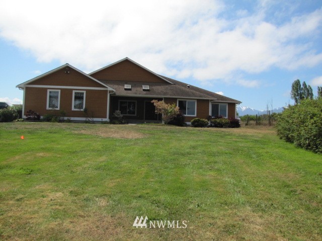 952 Heuhslein Road Port Angeles, WA 98362 - Photo 1 of 25 Gallery Image 1