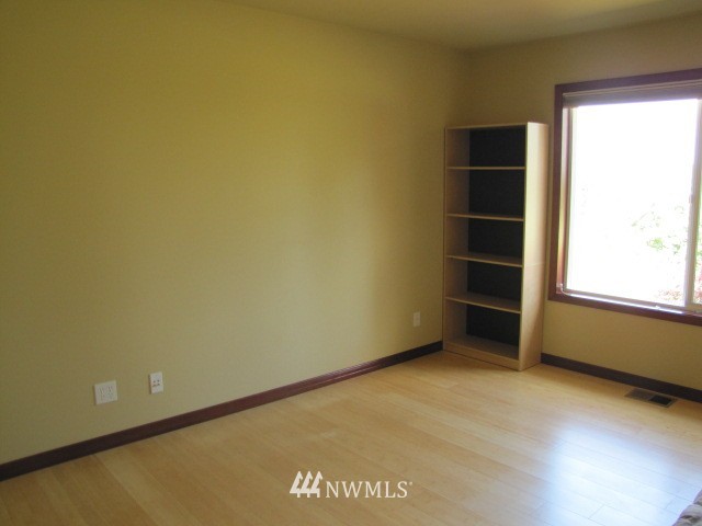 952 Heuhslein Road Port Angeles, WA 98362 - Photo 16 of 25 Gallery Image 16