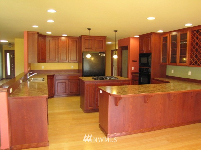 952 Heuhslein Road Port Angeles, WA 98362 - Photo 10 of 25 Gallery Image 10