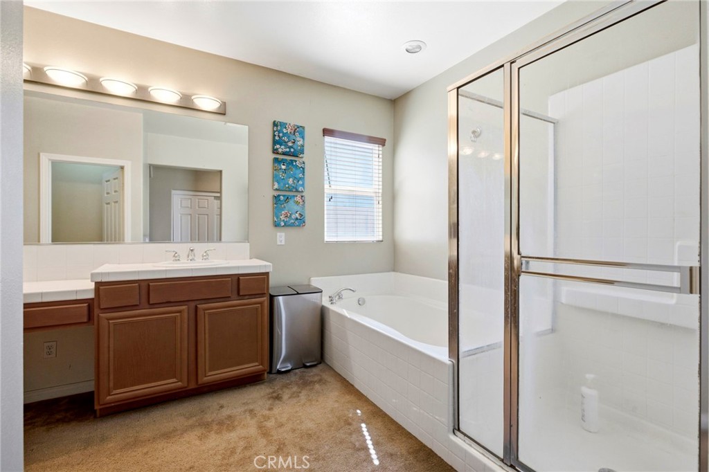 17133 Spring Canyon Place Riverside, CA 92503 - Photo 19 of 39 Gallery Image 19