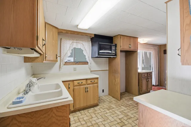 $674,900 | 1324 West Green Lake Drive, Farmington, WI 53090