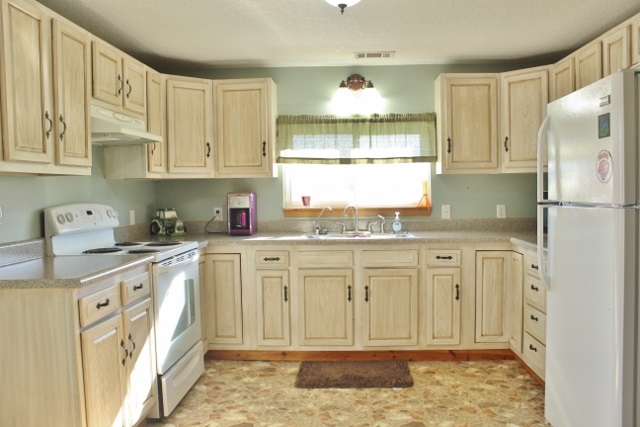 10675 West Washington Road Sumner, MI 48889 - Photo 13 of 39 1825344-12.JPG