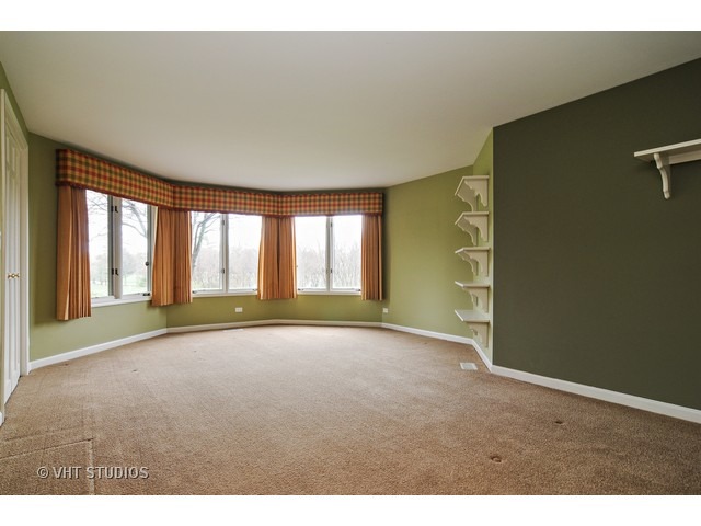 21997 Vernon Ridge Drive Mundelein, IL 60060 - Photo 13 of 22