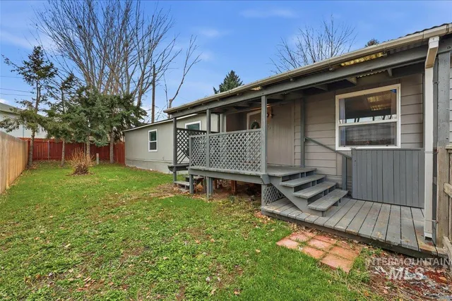 $154,900 | 445 South Maple Grove Road, Unit 15, Boise, ID 83709