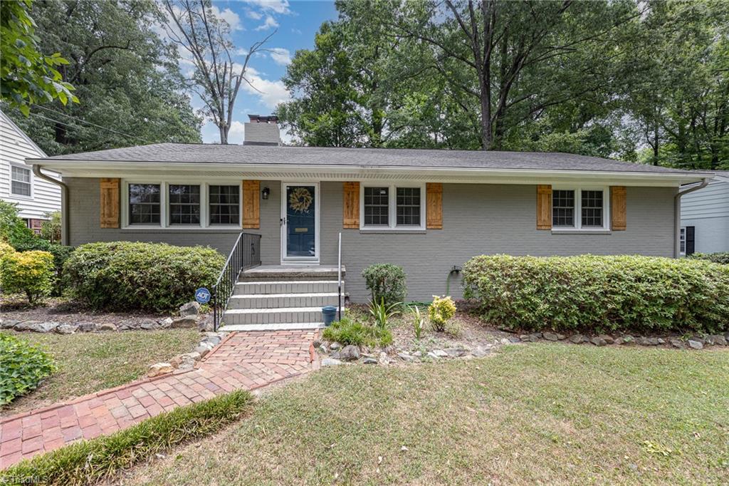 504 Florham Drive High Point, NC 27262 - Photo 5 of 28 Gallery Image 5