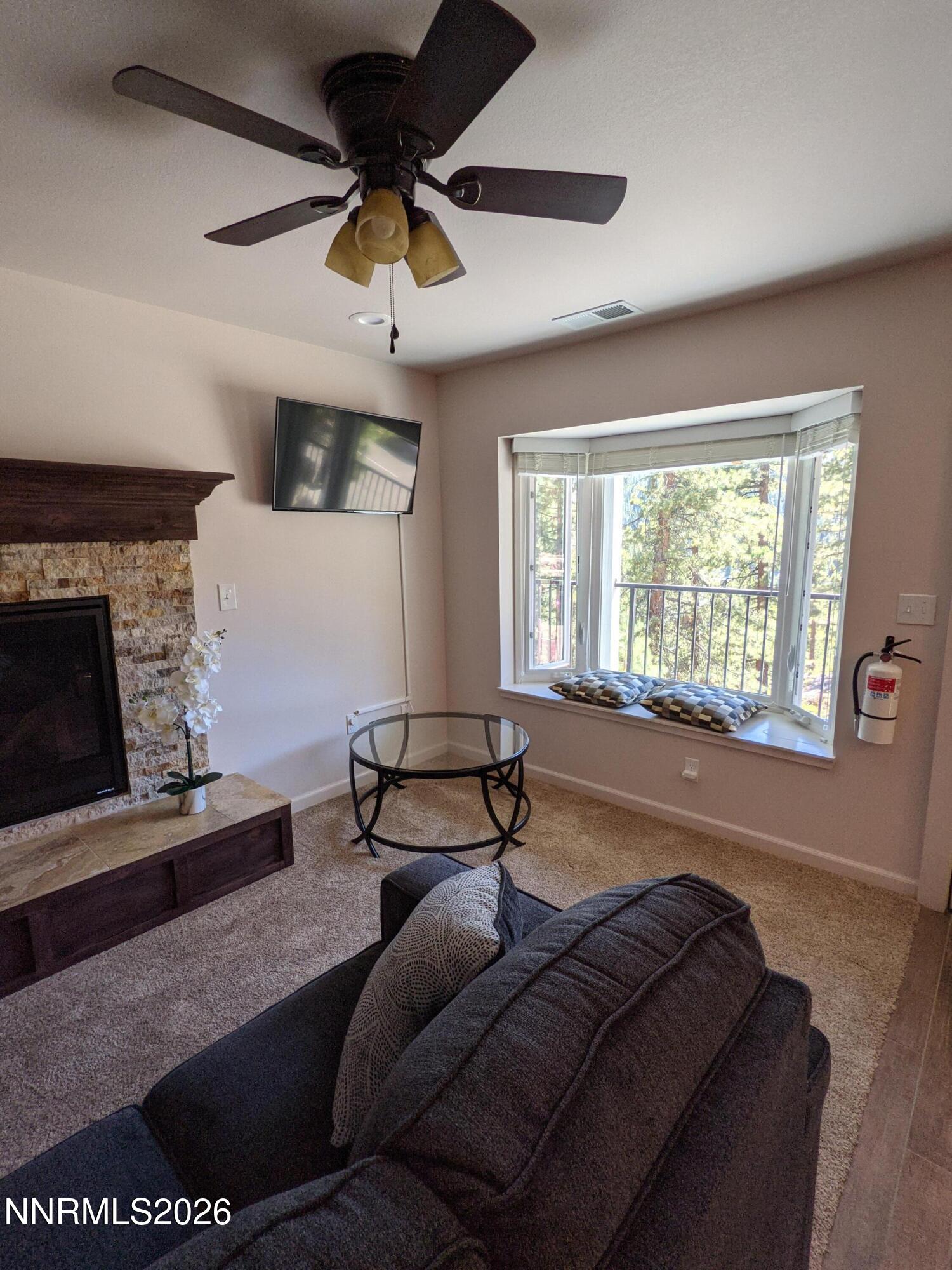754 Boulder Court, Unit 5 Stateline, NV 89449 - Photo 3 of 29 PXL_20210626_220810338