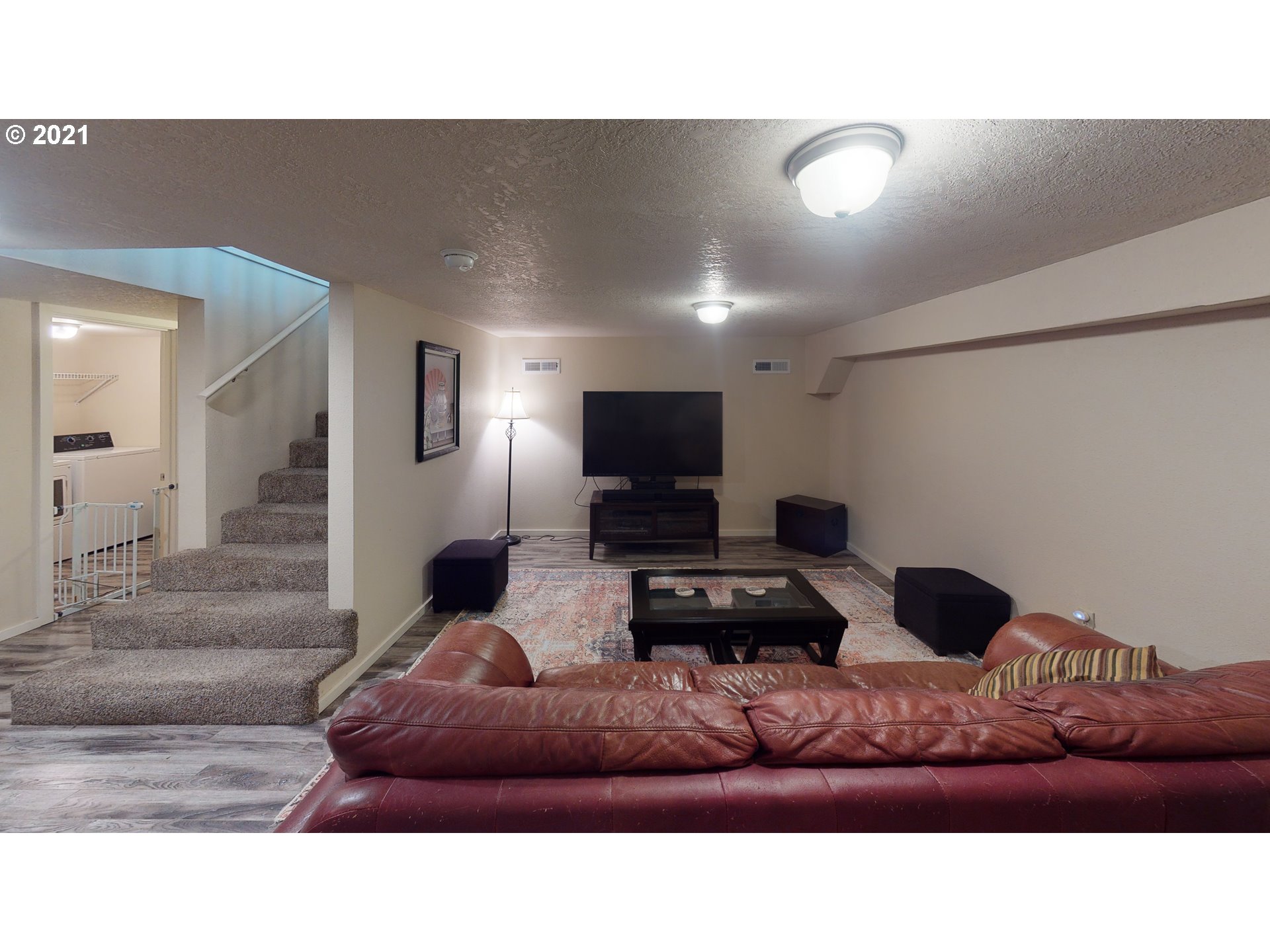 484 Southwest Washington Street Dallas, OR 97338 - Photo 19 of 26 Gallery Image 19