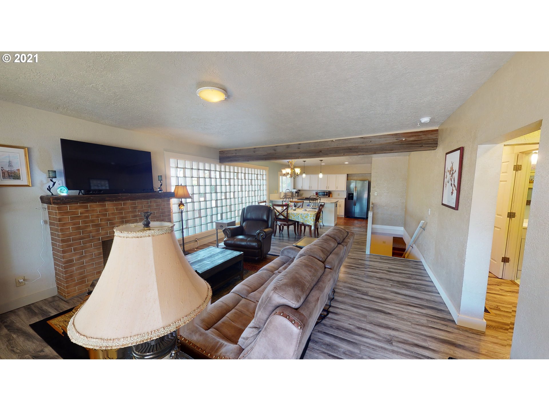 484 Southwest Washington Street Dallas, OR 97338 - Photo 3 of 26 Gallery Image 3