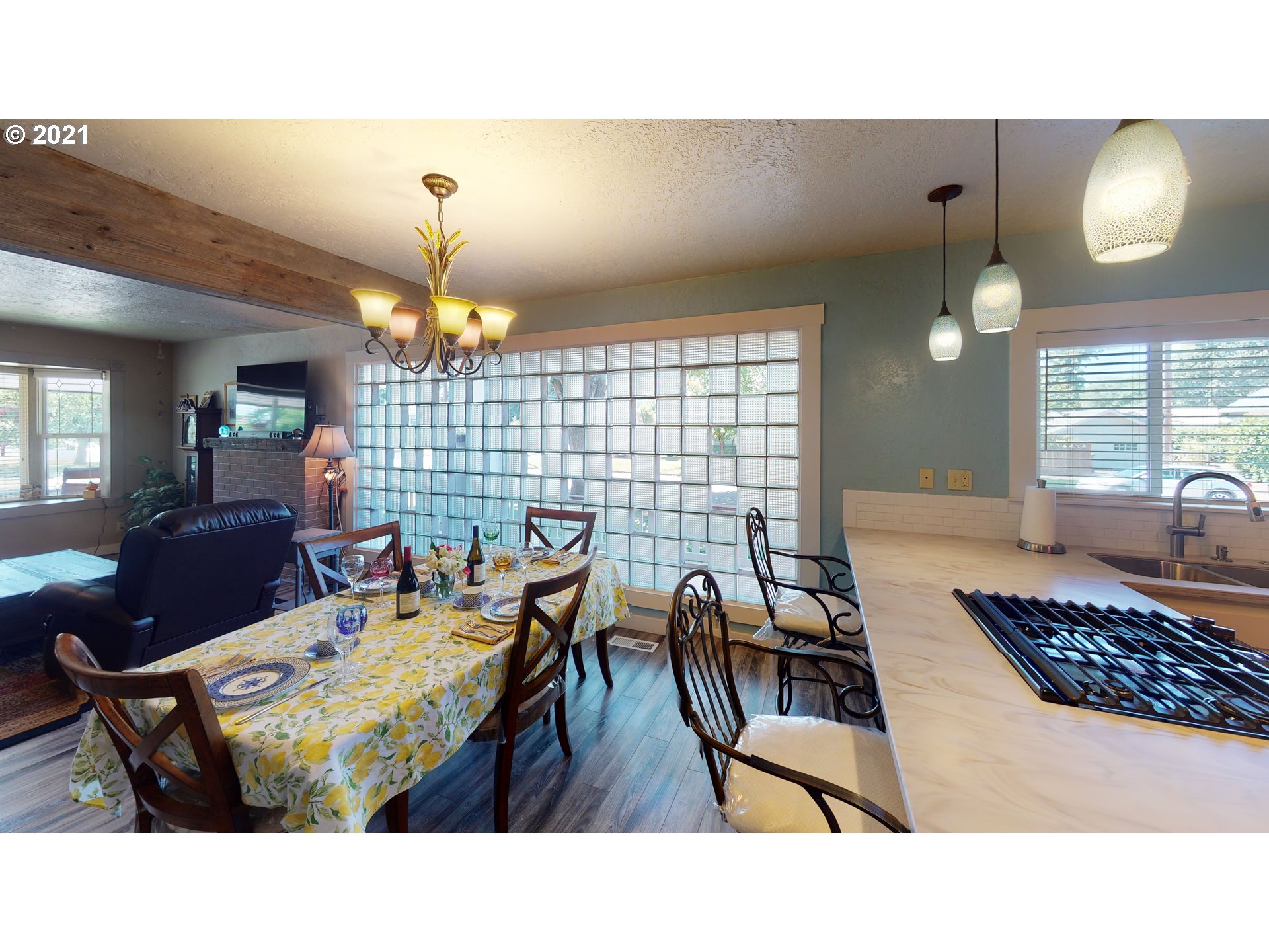 484 Southwest Washington Street Dallas, OR 97338 - Photo 5 of 26 Gallery Image 5