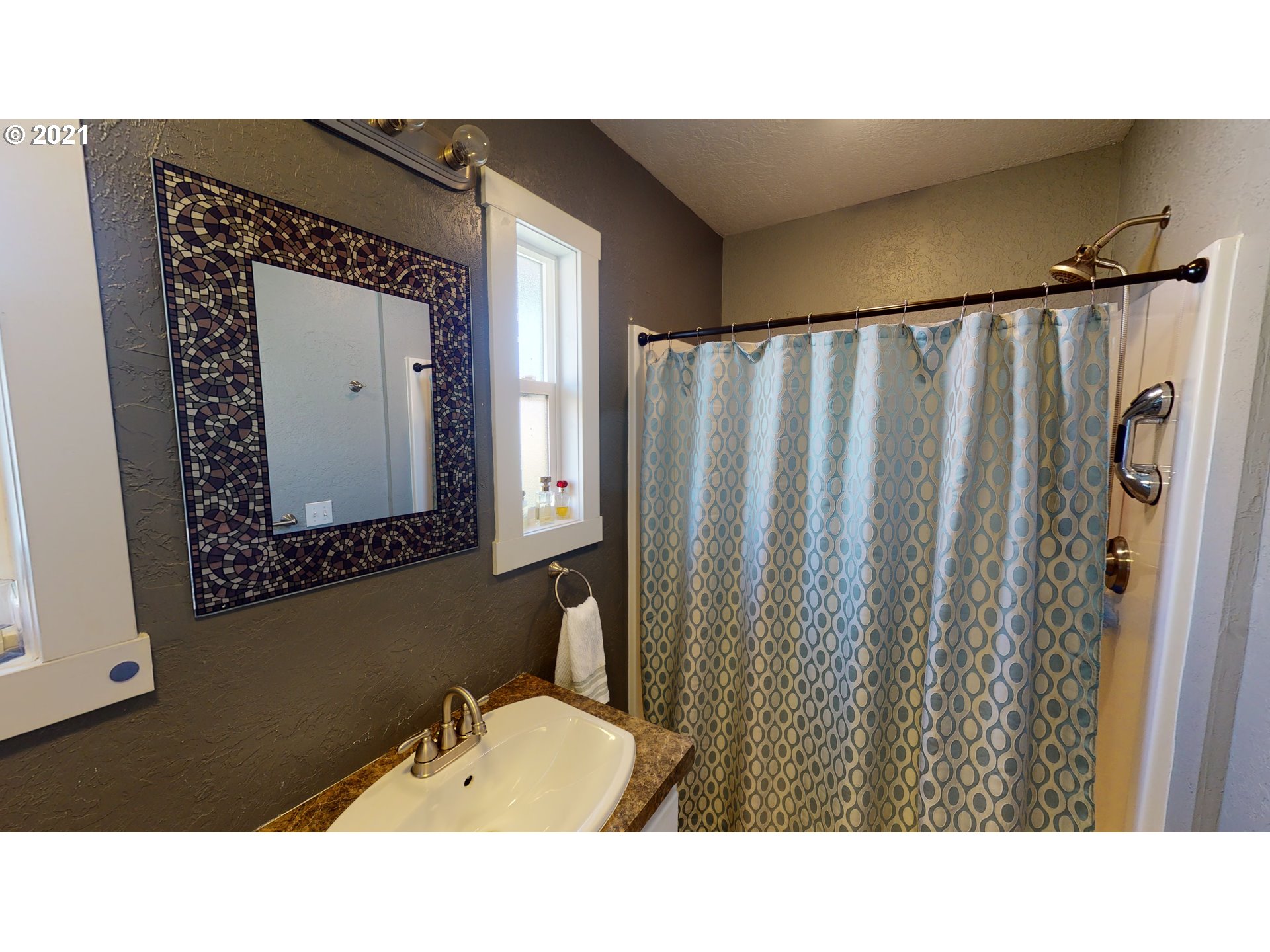 484 Southwest Washington Street Dallas, OR 97338 - Photo 10 of 26 Gallery Image 10