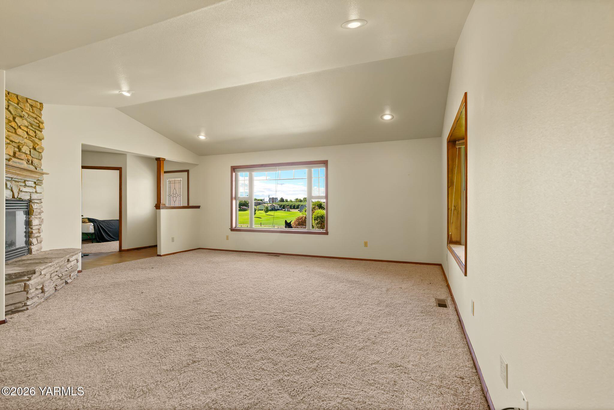 788 Zickler Road Zillah, WA 98953 - Photo 8 of 37 788 Zickler Rd-4