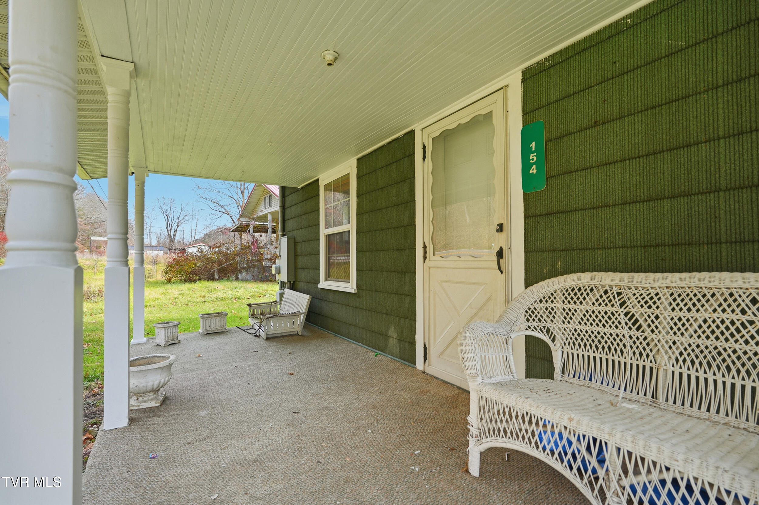 154 Dante Road St. Paul, VA 24283 - Photo 4 of 19 2_dsc04581