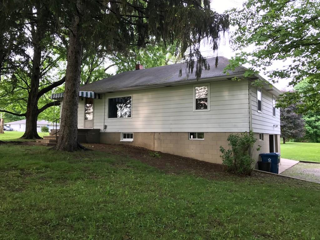 2651 Davis Road Indianapolis, IN 46239 - Photo 2 of 20 Gallery Image 2