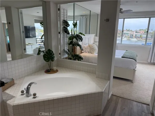 $1,273,888 | 4165 Warner Avenue, Huntington Beach, CA 92649