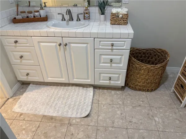 $1,273,888 | 4165 Warner Avenue, Huntington Beach, CA 92649