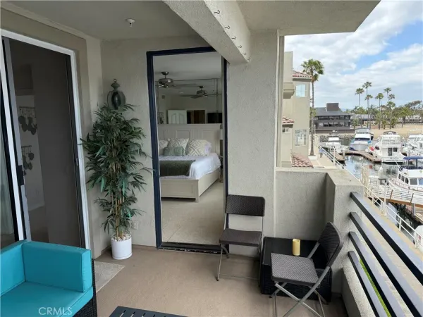 $1,273,888 | 4165 Warner Avenue, Huntington Beach, CA 92649