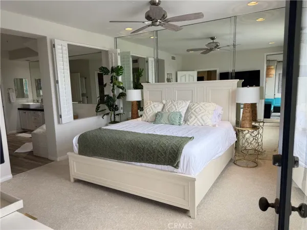 $1,273,888 | 4165 Warner Avenue, Huntington Beach, CA 92649