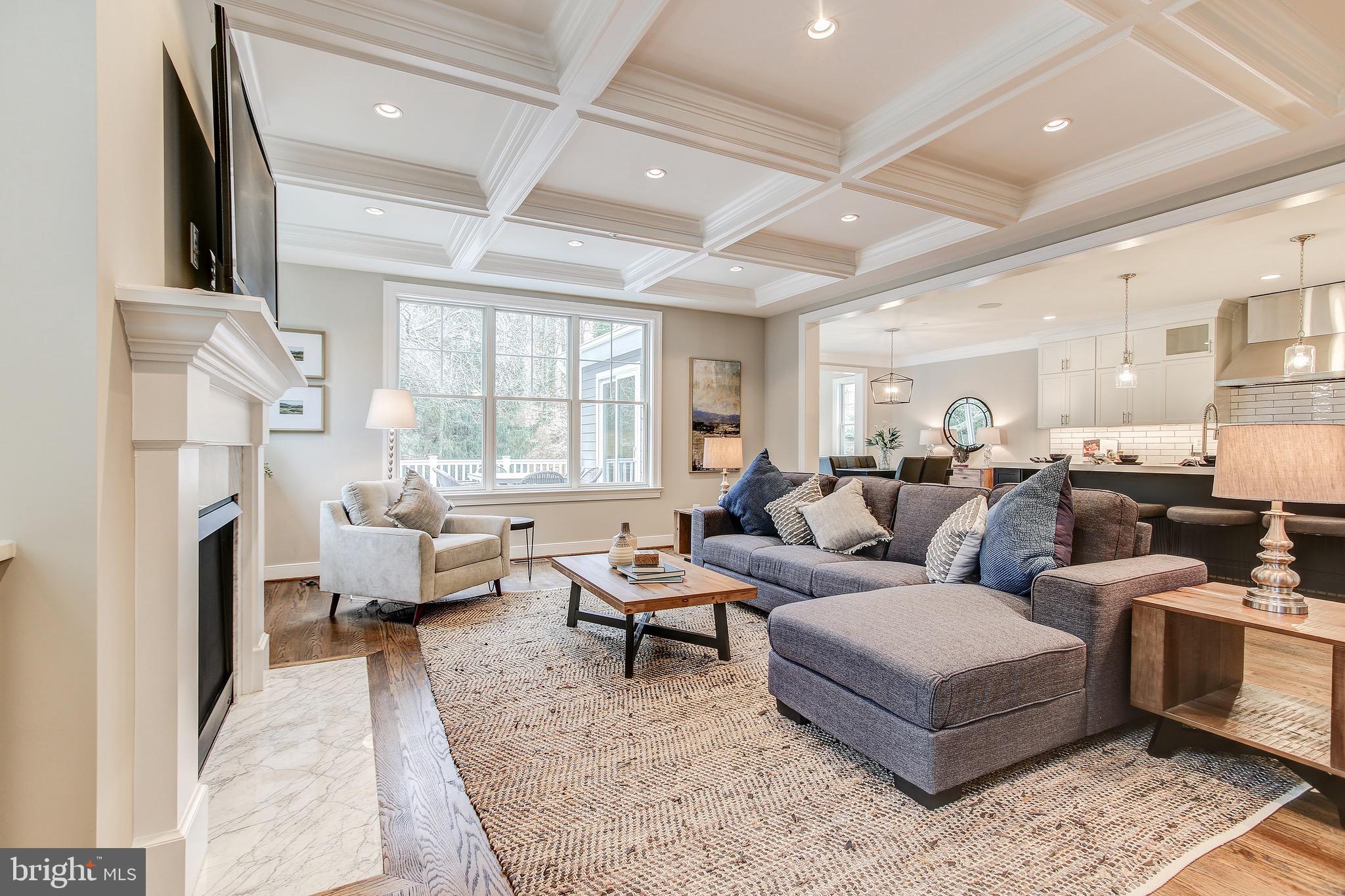 6110 Valley Road Bethesda, MD 20817 - Photo 11 of 33 Great Room