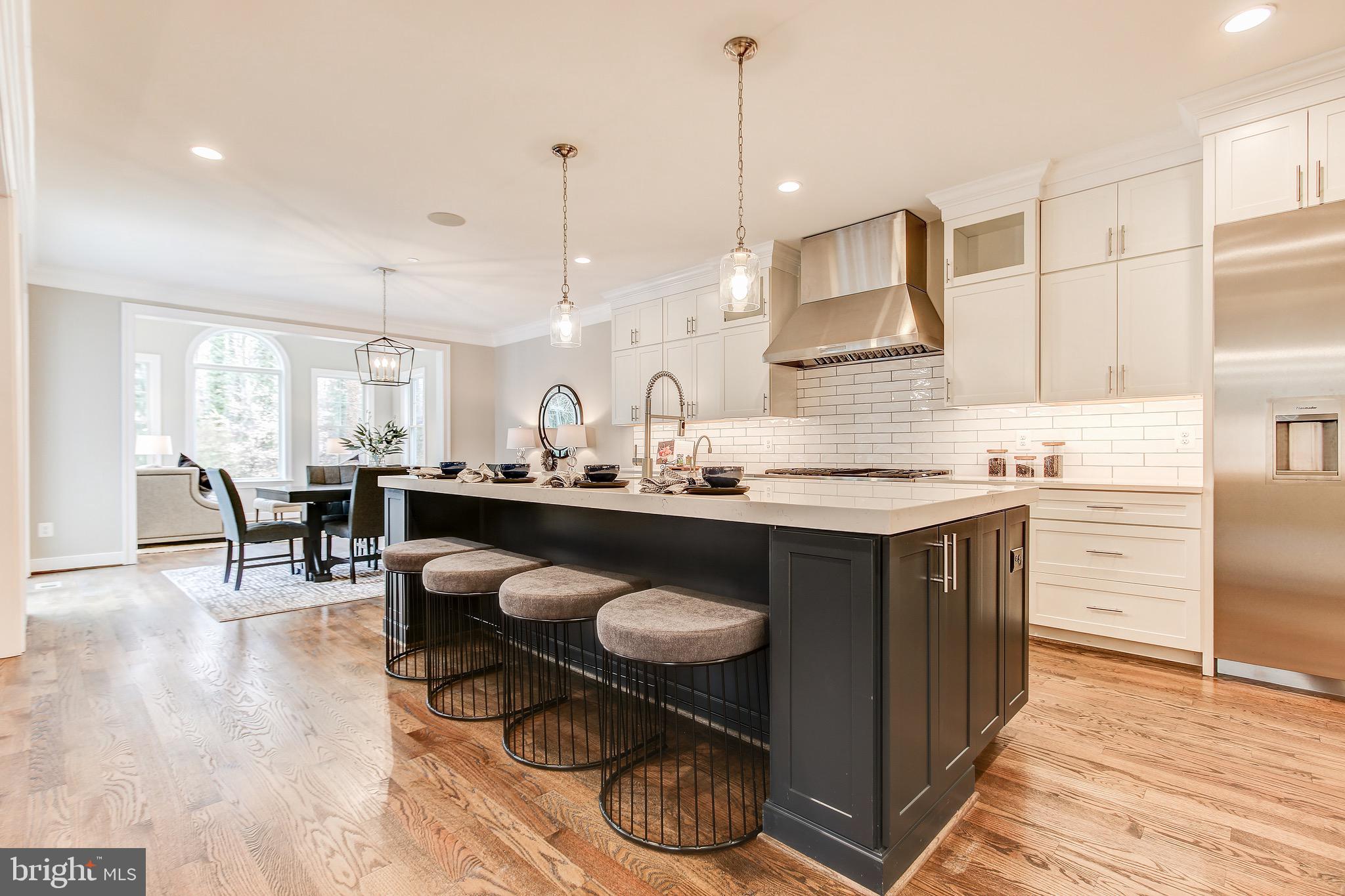 6110 Valley Road Bethesda, MD 20817 - Photo 12 of 33 Kitchen
