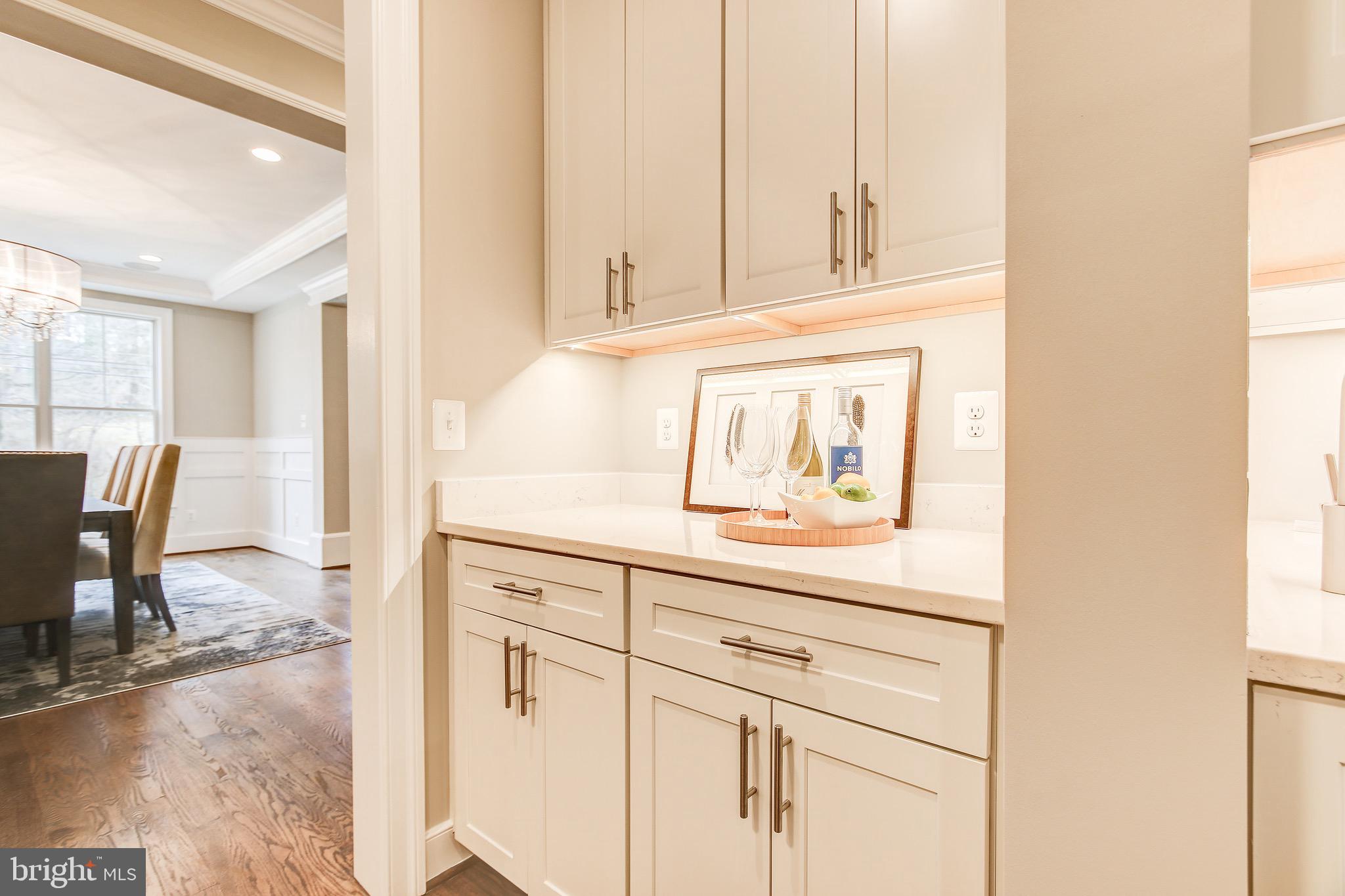 6110 Valley Road Bethesda, MD 20817 - Photo 15 of 33 Butler's Pantry