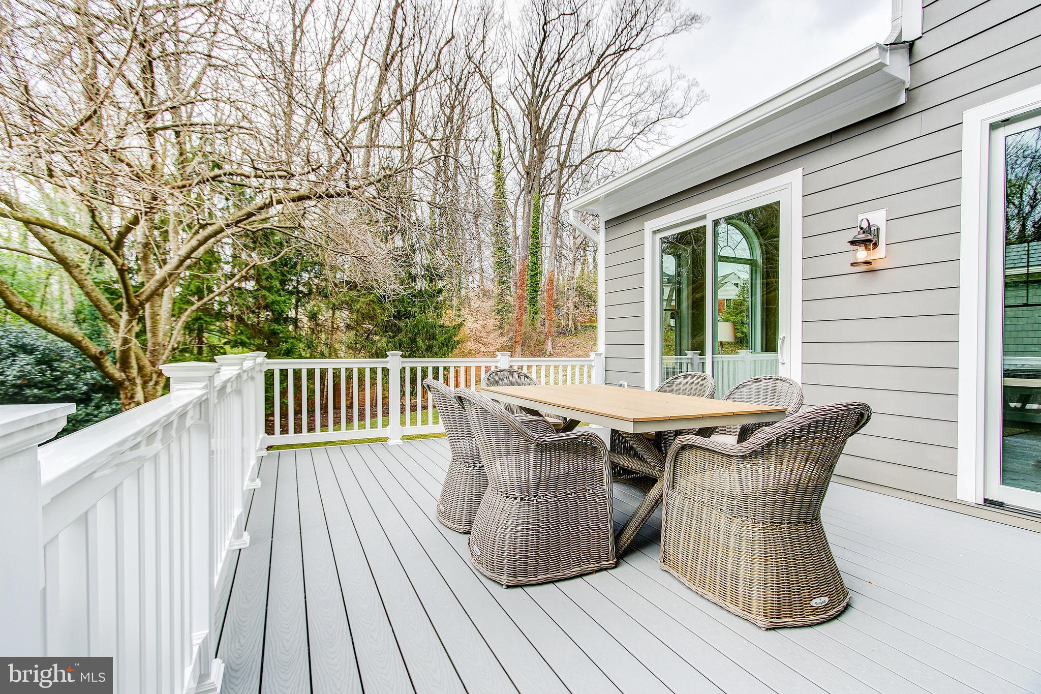 6110 Valley Road Bethesda, MD 20817 - Photo 32 of 33 Deck