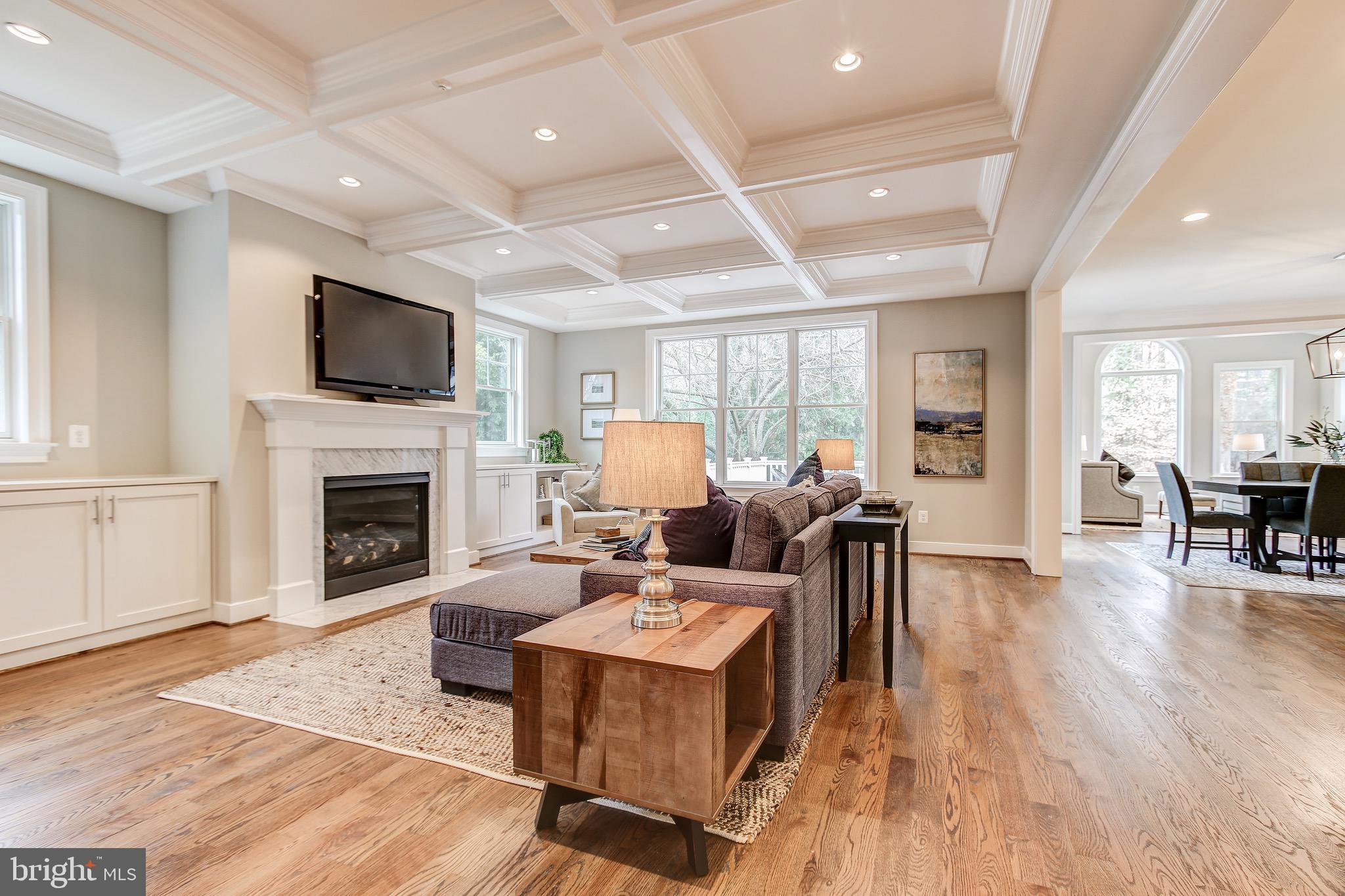 6110 Valley Road Bethesda, MD 20817 - Photo 10 of 33 Great Room