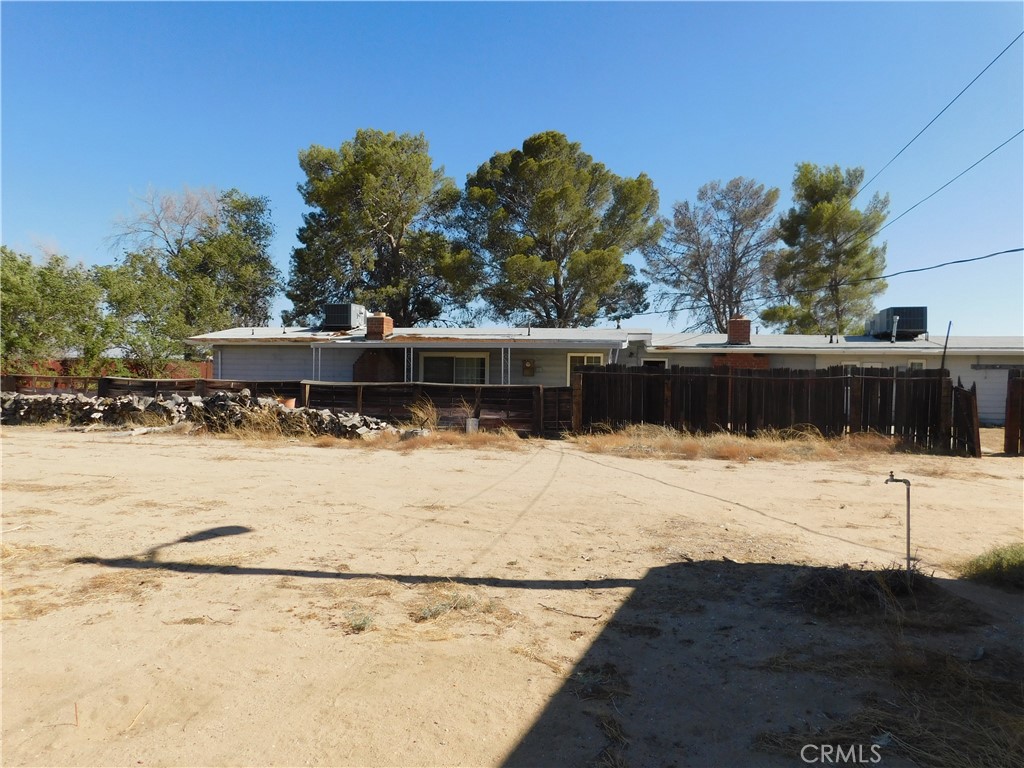 16873 Alexander Edwards, CA 93523 - Photo 25 of 30 Backyard