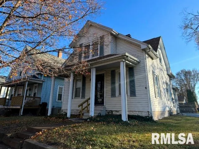 $129,000 | 706 West South Grand Avenue, Springfield, IL 62704
