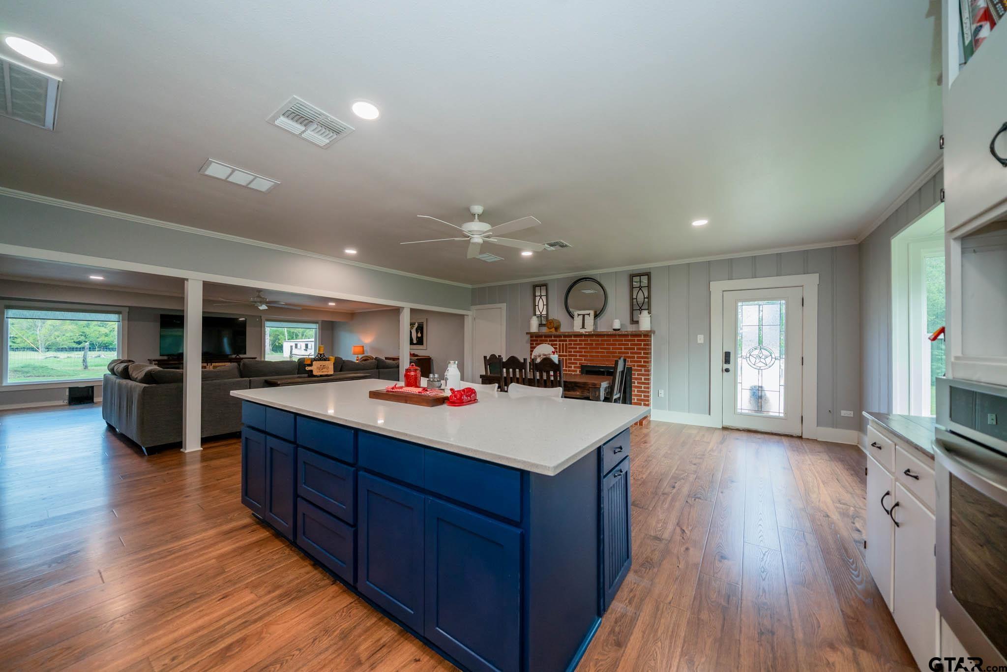 1901 Byrd Road Jacksonville, TX 75766 - Photo 7 of 48