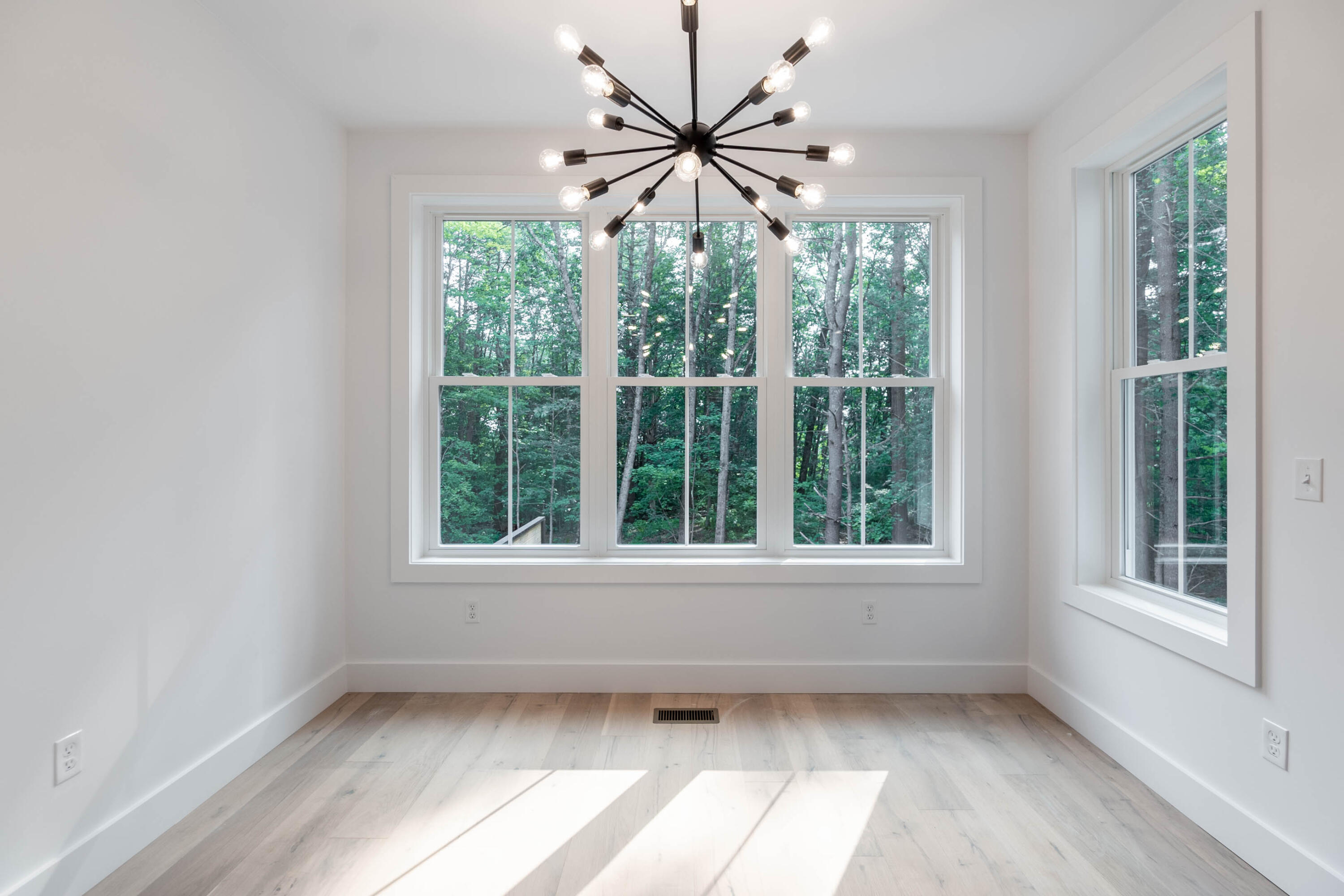 32 Brook Road, Unit 2 Falmouth, ME 04105 - Photo 13 of 29 3-32.Brook.2-68