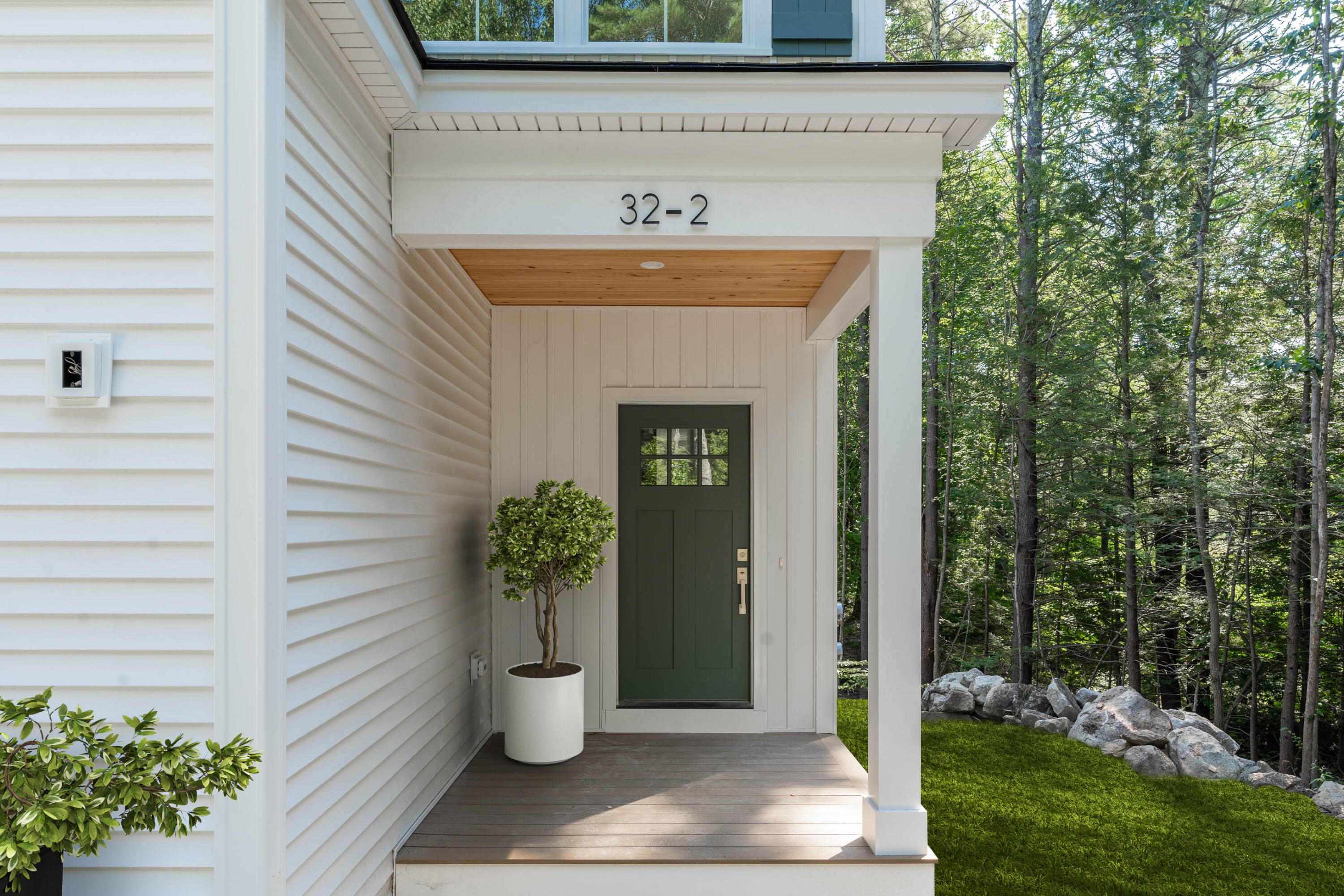 32 Brook Road, Unit 2 Falmouth, ME 04105 - Photo 3 of 29 9148801efe94e4193790655fe3e674b9e1d3a672