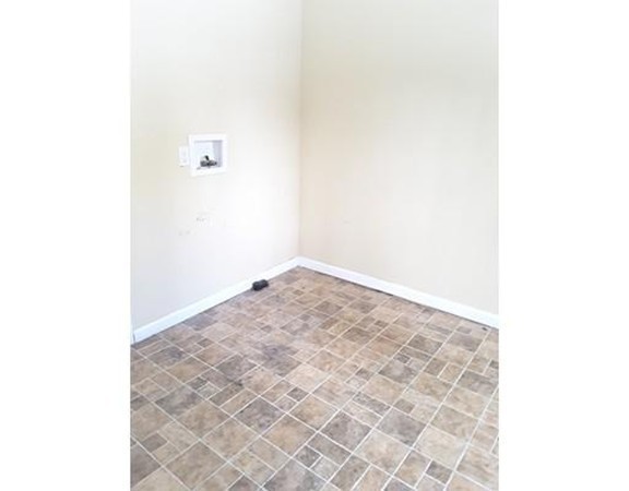 43 Bank Street Ware, MA 01082 - Photo 10 of 17