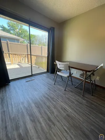 $214,900 | 2502 West 18th Street, Emporia, KS 66801