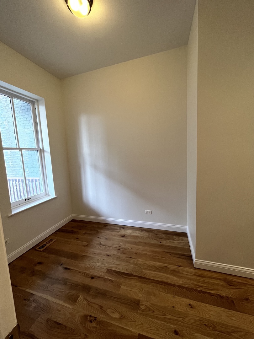 446 North Aberdeen Street, Unit 1 Chicago, IL 60642 - Photo 12 of 16