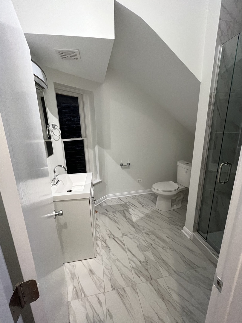446 North Aberdeen Street, Unit 1 Chicago, IL 60642 - Photo 9 of 16